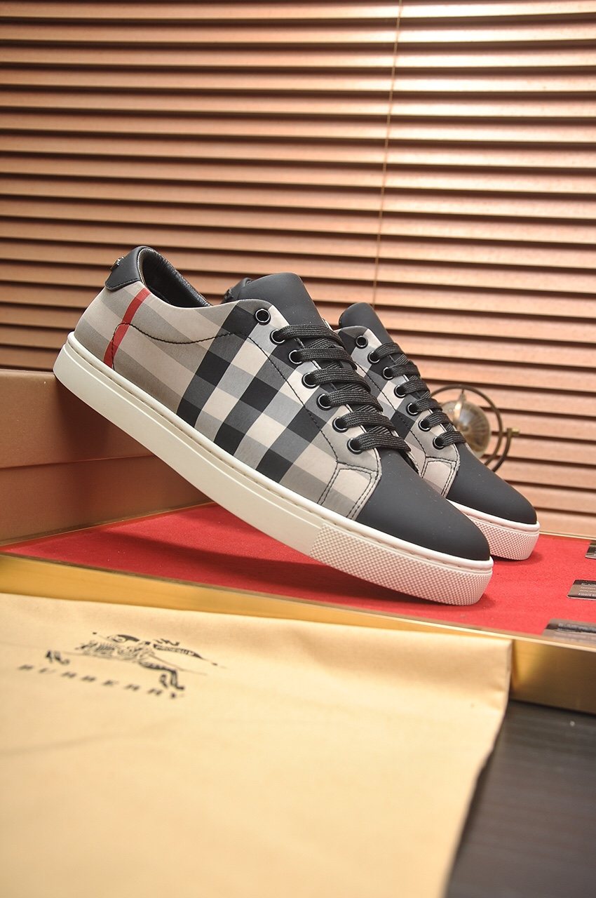 Burberry Gray Check Low-Top Sneakers