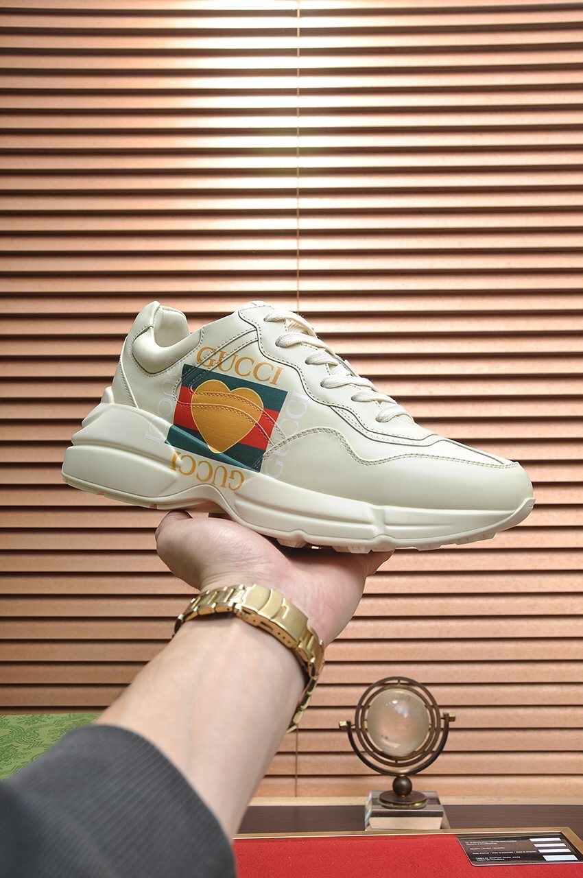Gucci Off-White Graphic Sneakers - Layered Upper And Sculpted Sole