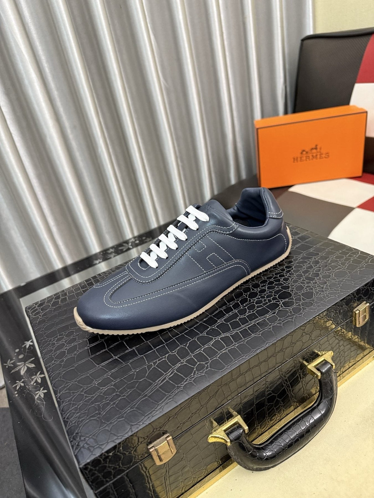 Hermès Stitched Low-Top Sneakers