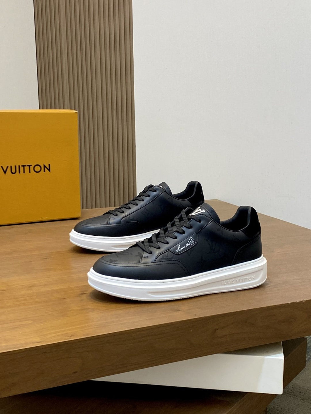 Louis Vuitton Patterned Low-Top Sneakers